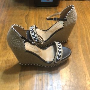 Size 7 Antonio Melani wedges